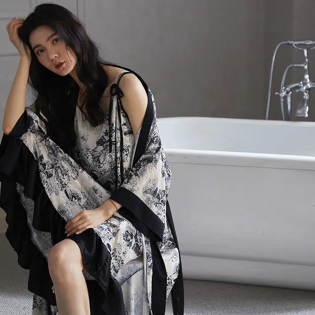 俏薇妮 新中式水墨画家居服凉感冰丝吊带长袖高级感宽松两件套睡裙可外穿睡衣套装 女款