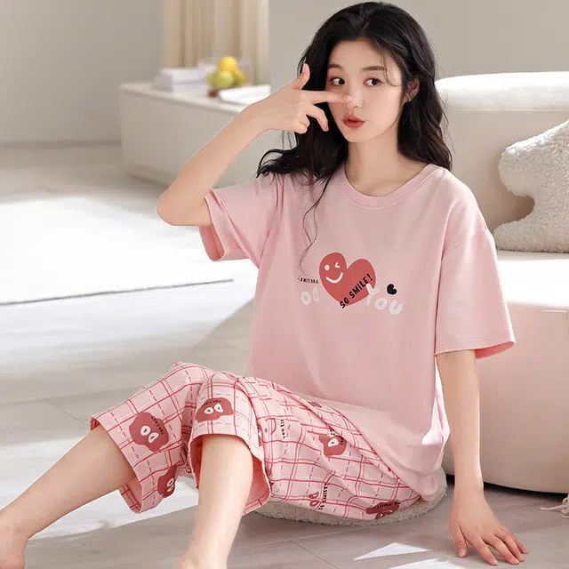 俏薇妮 简约可爱爱心格子高级感短袖七分裤带胸垫家居服柔软舒适透气休闲宽松凉感可外穿睡衣套装 女款