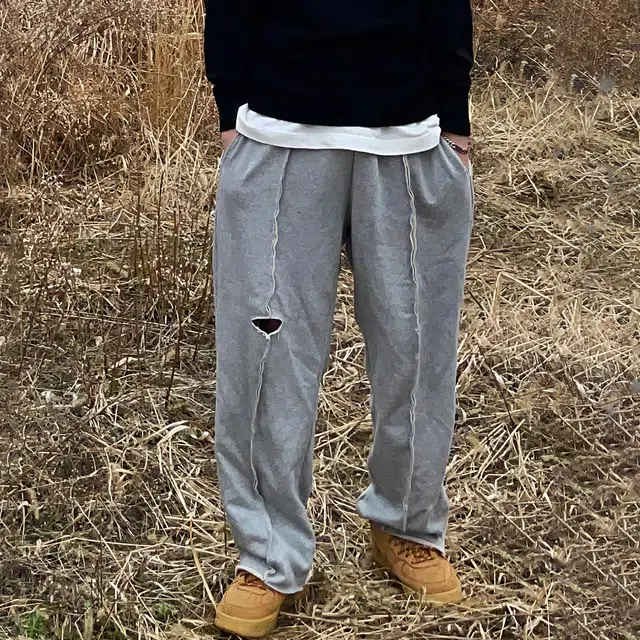 我是大卫 破洞痞帅直筒裤春秋宽松百搭垂感高街休闲裤 男款