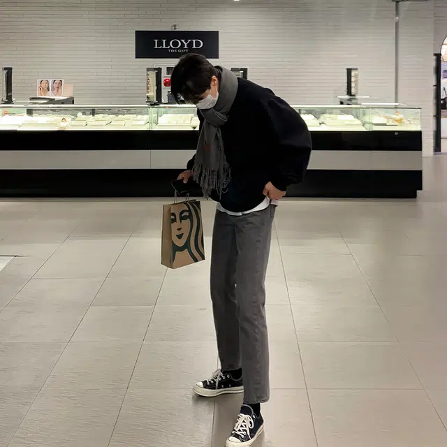 我是大卫 纯色简约圆领宽松休闲卫衣 男女同款