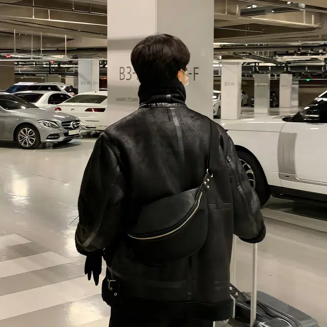 我是大卫 纯色机车服皮毛一体加厚夹克 男女同款 黑色