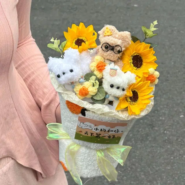 雅阁 呆萌高颜值成品西高地小狗花束布偶 治愈 玩偶周边