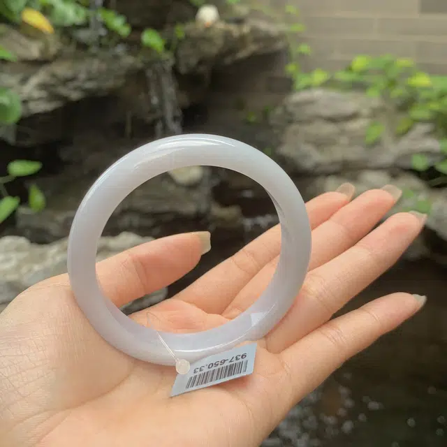 翠亨祥 大气气质细糯淡紫底 糯种 翡翠手镯 女款