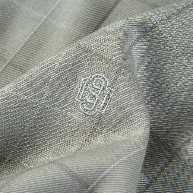 爱登堡 格子尖领纽扣长袖衬衫 男款