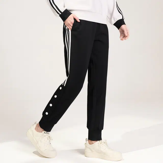 Elle Active