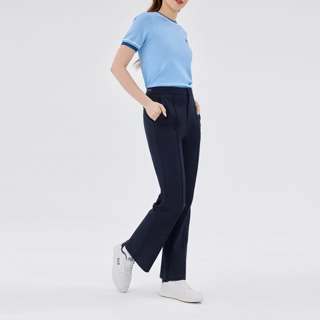 Elle Active