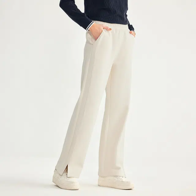 Elle Active