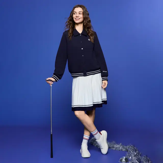Elle Active
