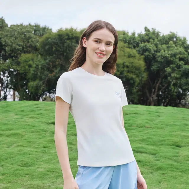 Elle Active T