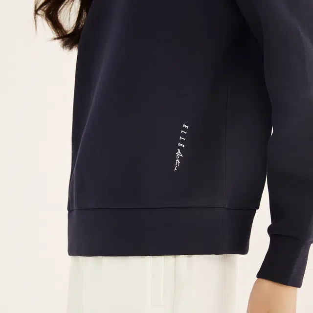 Elle Active