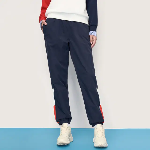 Elle Active