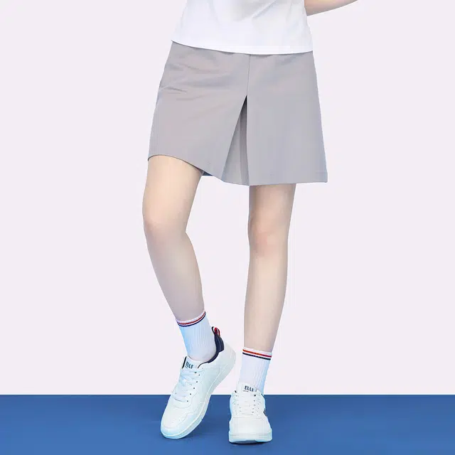 Elle Active