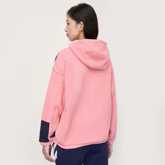 Elle Active