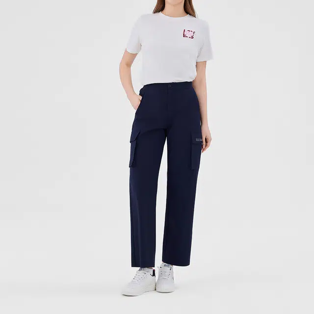 Elle Active