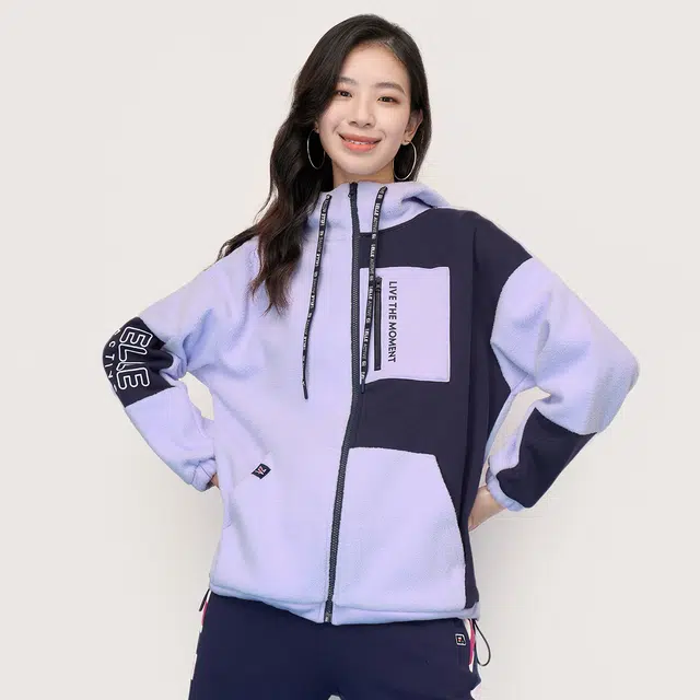 Elle Active