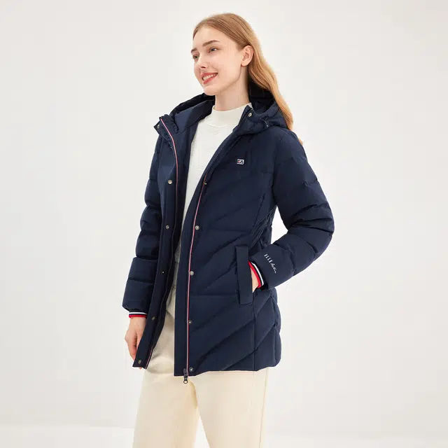 Elle Active