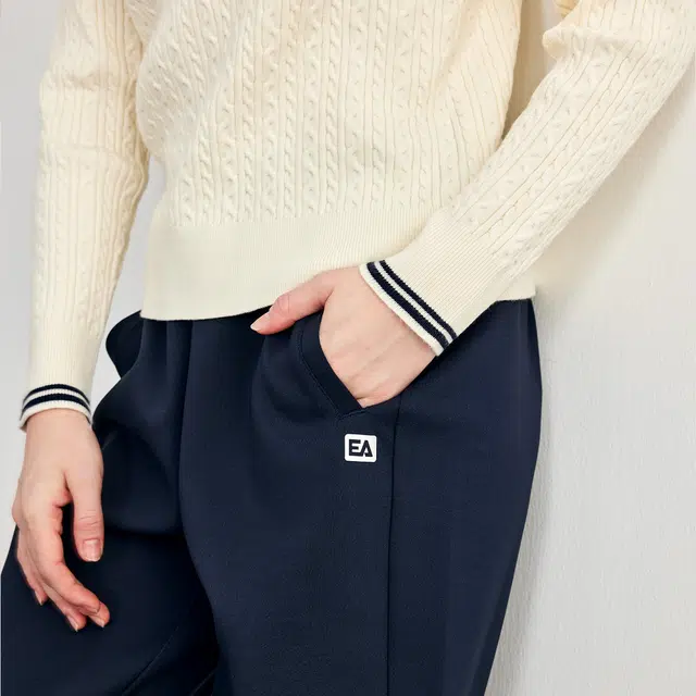 Elle Active
