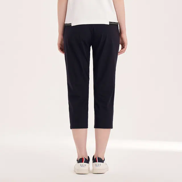 Elle Active