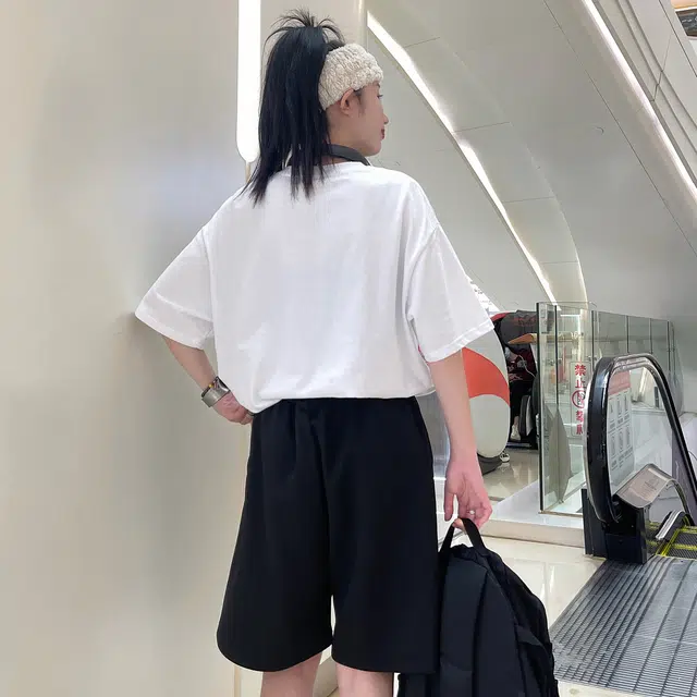 鸭鸭 多巴胺美式高街基础款纯色通勤百搭透气舒适简约大码高级感时尚运动百搭 阔腿裤学院风中腰系带五分裤休闲短裤 男女同款
