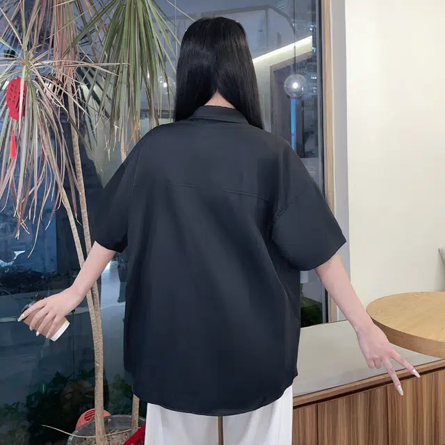 鸭鸭 日系工装翻领夏季潮流少年感新款大码休闲宽松基础纯色落肩上衣简约休闲 衬衣学院风百搭宽松垂感透气短袖衬衫 男女同款