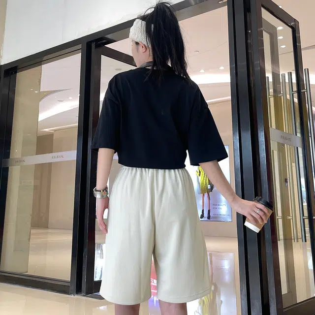 鸭鸭 多巴胺美式高街基础款纯色通勤百搭透气舒适简约大码高级感时尚运动百搭 阔腿裤学院风中腰系带五分裤休闲短裤 男女同款