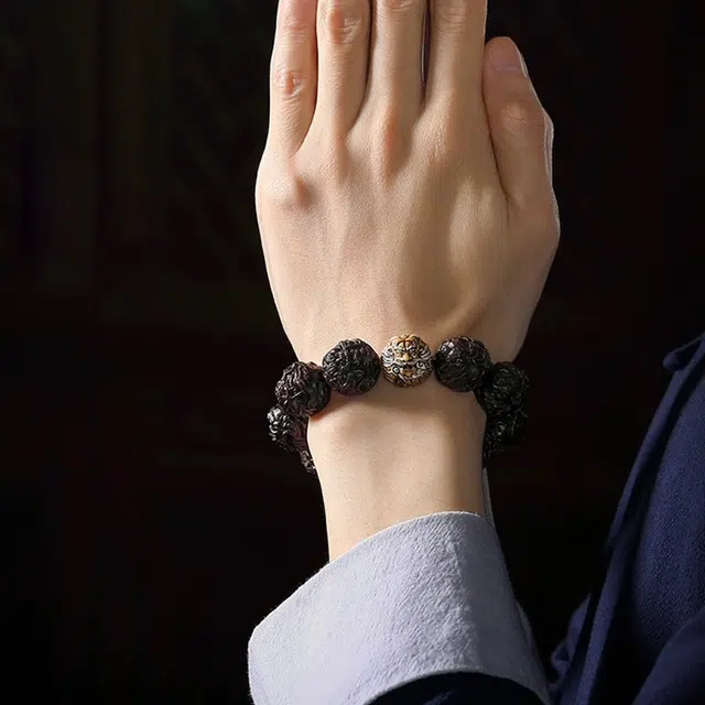 宝臻荟 国潮 大颗龙珠 文玩佛珠念珠 本命年 复古高级感 时尚 小叶紫檀 手串 男款