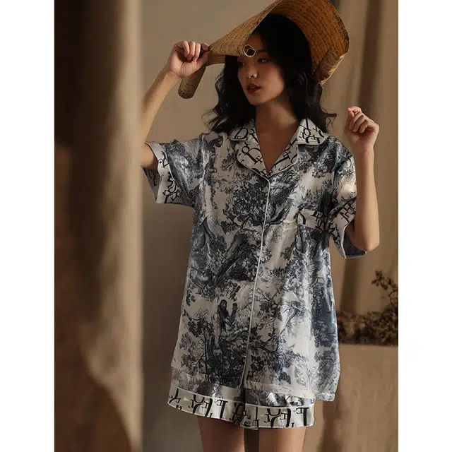 俏霓桐 薄款时尚简约轻奢复古高级休闲大方舒适凉感家居服可外穿睡衣套装 女款