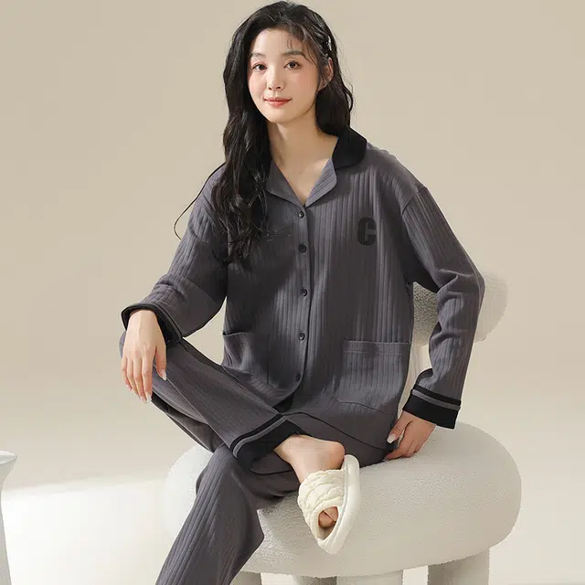 俏霓桐 简约字母亲肤舒适长袖开衫休闲长裤可外穿睡衣套装 女款 深灰色
