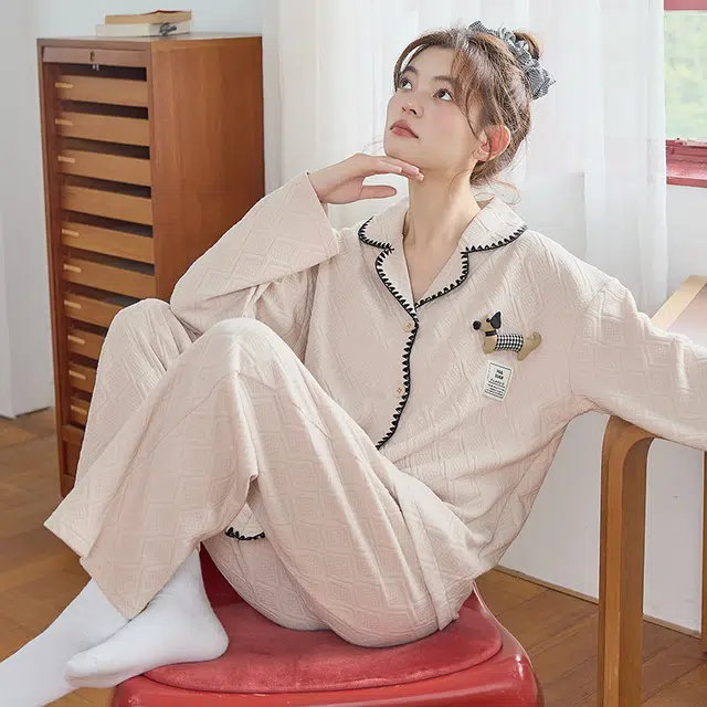 俏霓桐 可爱立体卡通甜美保暖蓄温空气棉夹层翻领长袖长裤家居服可外穿睡衣套装 女款