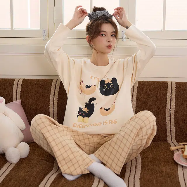 俏霓桐 春秋款甜美可爱卡通圆领简约格子休闲带胸垫长袖长裤家居服可外穿睡衣套装 女款