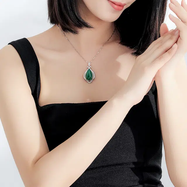 七可 滴水之恩 新中式国风系列 温婉气质水滴国潮小众首饰 玉髓 玉石项链 女款 礼盒款 可代写贺卡