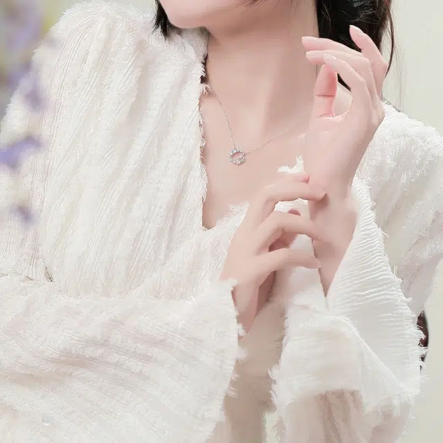 S925