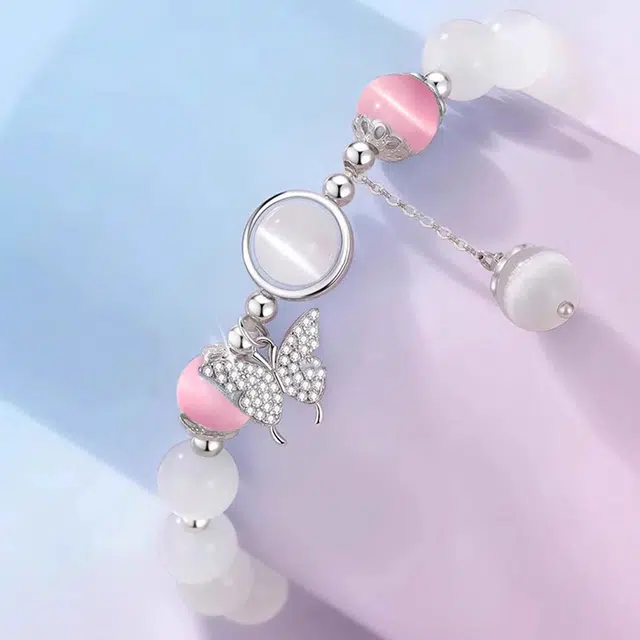 925