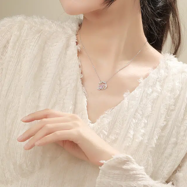 S925