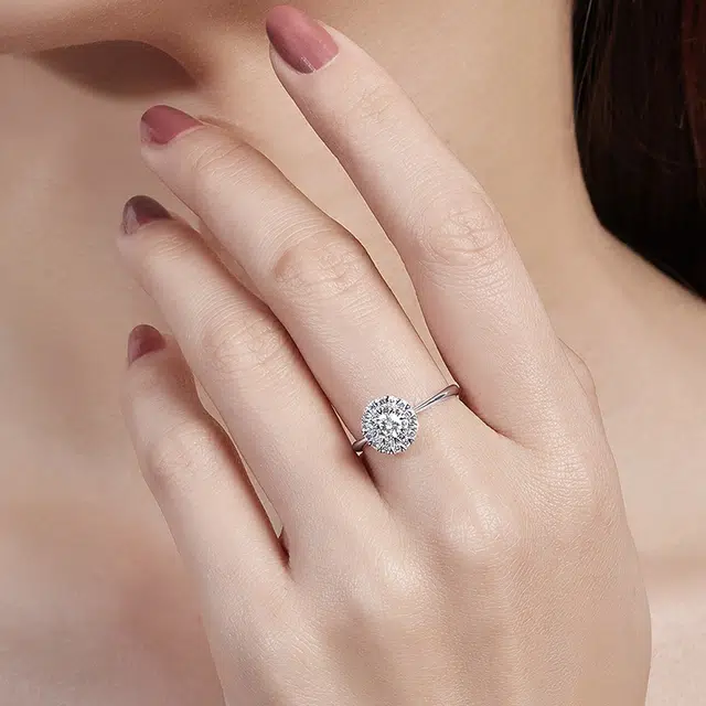喜钻 心花怒放 小众设计感璀璨克拉效果 求婚订婚 钻石戒指 女款
