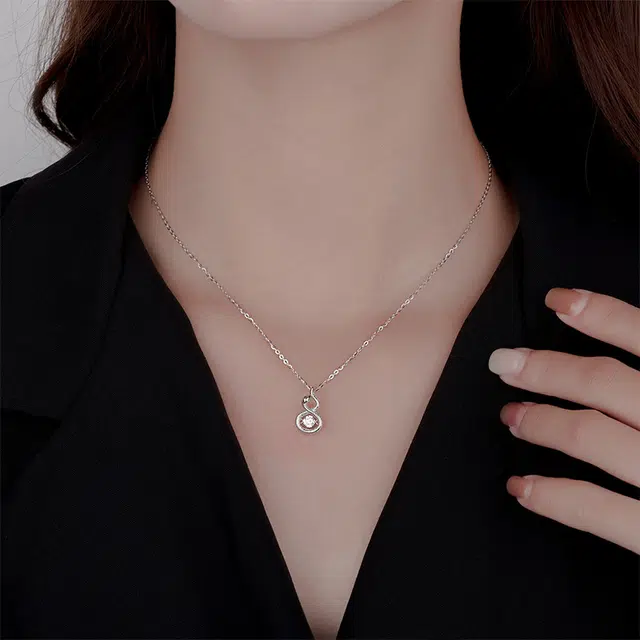 925s999
