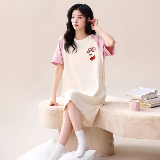 都市丽人 休闲亲肤可外穿家居服免穿文胸短袖睡裙 女款 杏色