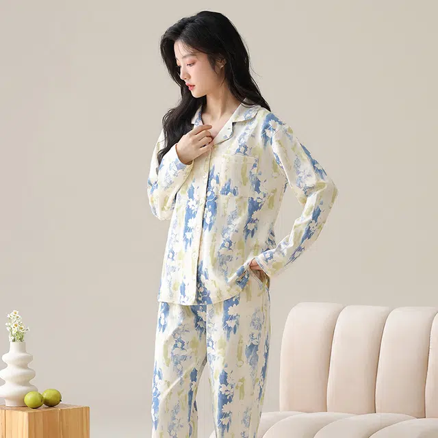 都市丽人 花色复古设计长袖开衫时尚休闲长裤可外穿睡衣套装 女款 图片色