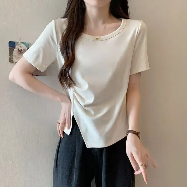 都市丽人 不规则斜边舒适圆领短袖打底衣 女款 白色