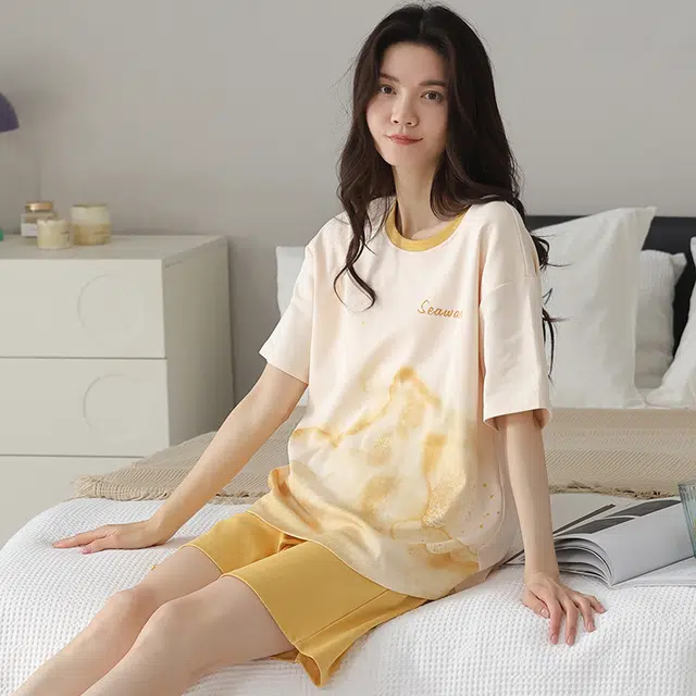 都市丽人 夏季免穿带胸垫卡通动漫撞色常规袖短袖圆领睡衣套装 女款