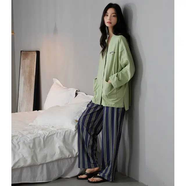 都市丽人 舒适休闲开衫长袖长裤家居服可外穿睡衣套装 女款 图片色