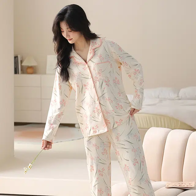 都市丽人 甜美风设计长袖开衫时尚长裤休闲可外穿睡衣套装 女款 图片色