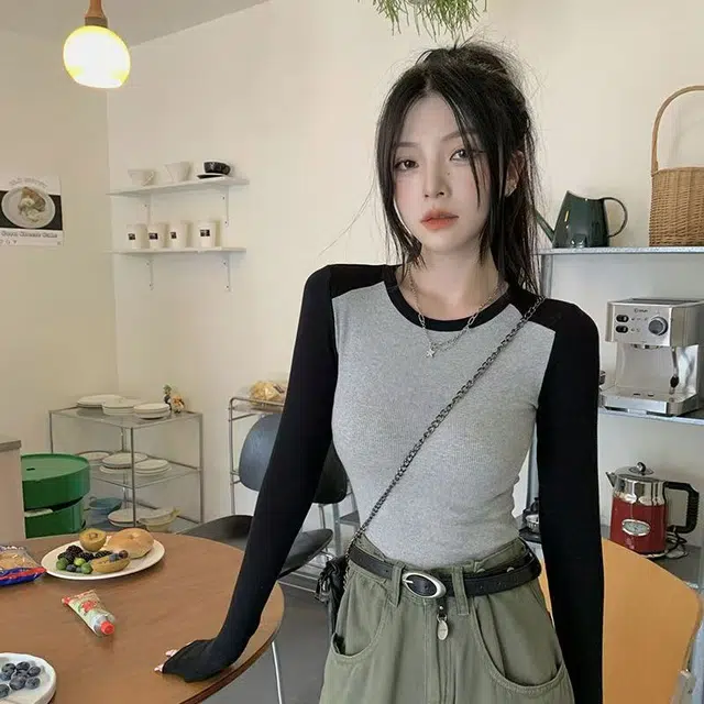 都市丽人 圆领百搭打底内搭纯色修身简约长袖保暖上装 女款 灰色