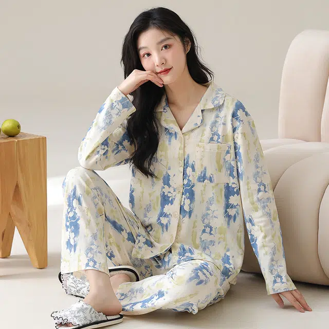 都市丽人 花色复古设计长袖开衫时尚休闲长裤可外穿睡衣套装 女款 图片色