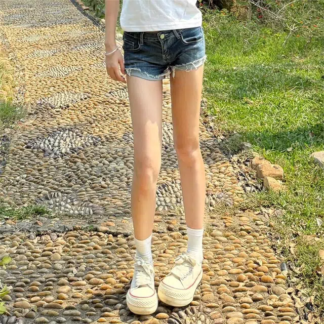 Menglaini