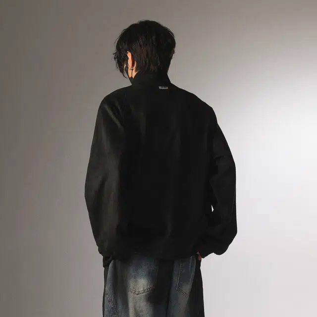 a02