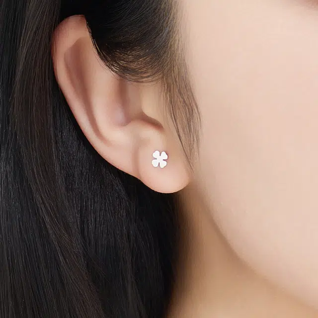 S999