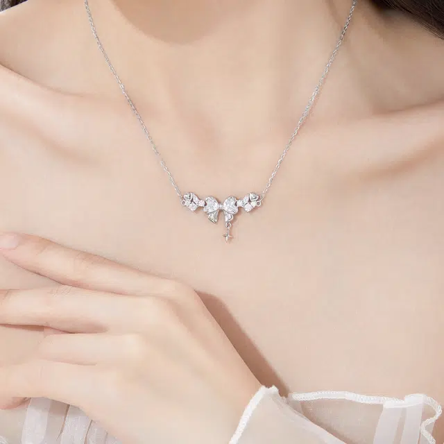 S925