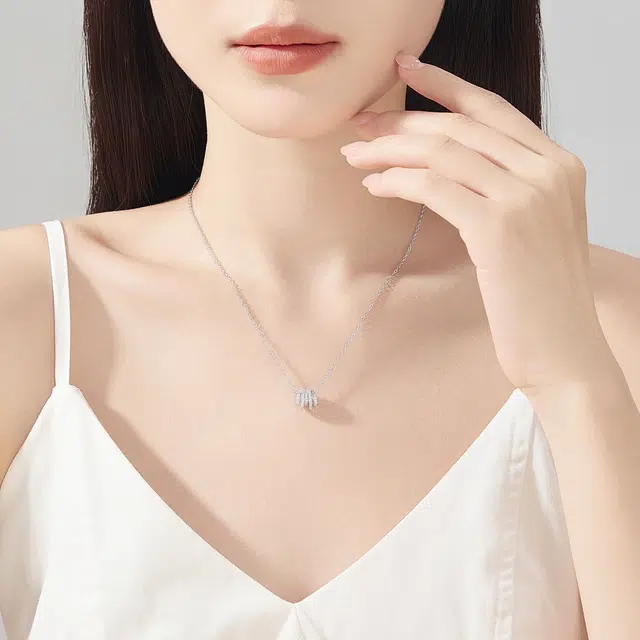 S925