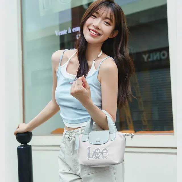 Lee